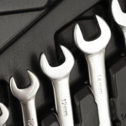 Hyundai Gereedschapset 61-delig -Gereedschapsserie Winkel 59656 5.jpg 1200x600 c1720ebc88