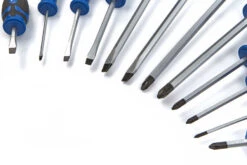 Hyundai 12 Delige Go-Through Schroevendraaierset -Gereedschapsserie Winkel hbm 129 85.jpg 1200x600 0c612ebc88